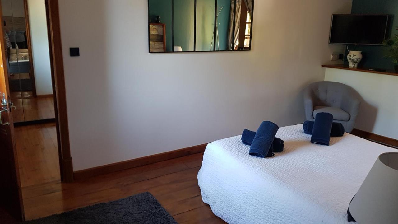 Pissotte Chateau Le Poiron B&B 외부 사진